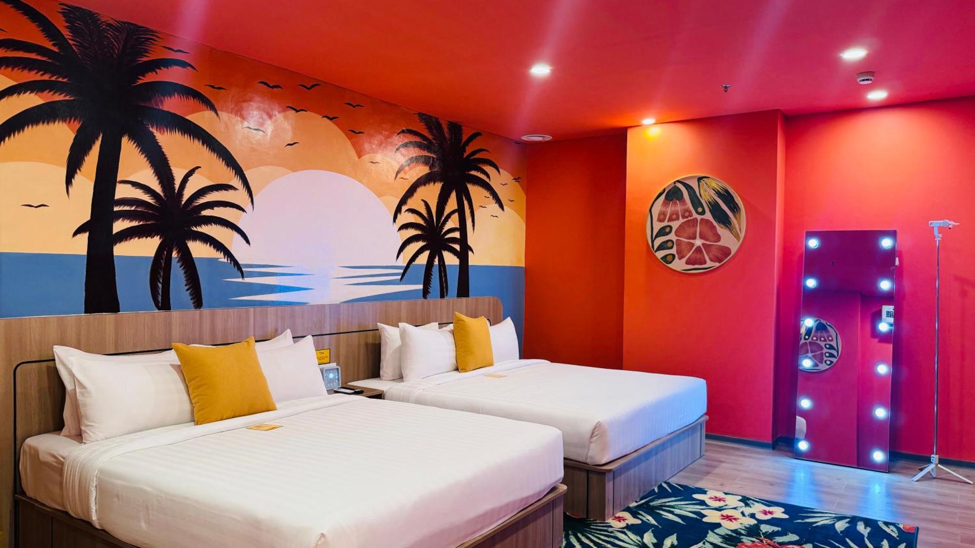 Yellow Bee Resort Cililitan Jakarta Buitenkant foto